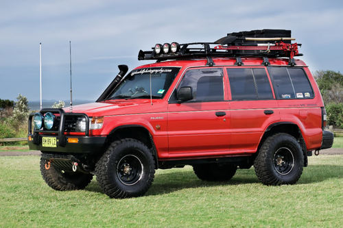 Product picture MITSUBISHI PAJERO NJ 1993-1996 WORKSHOP SERVICE MANUAL